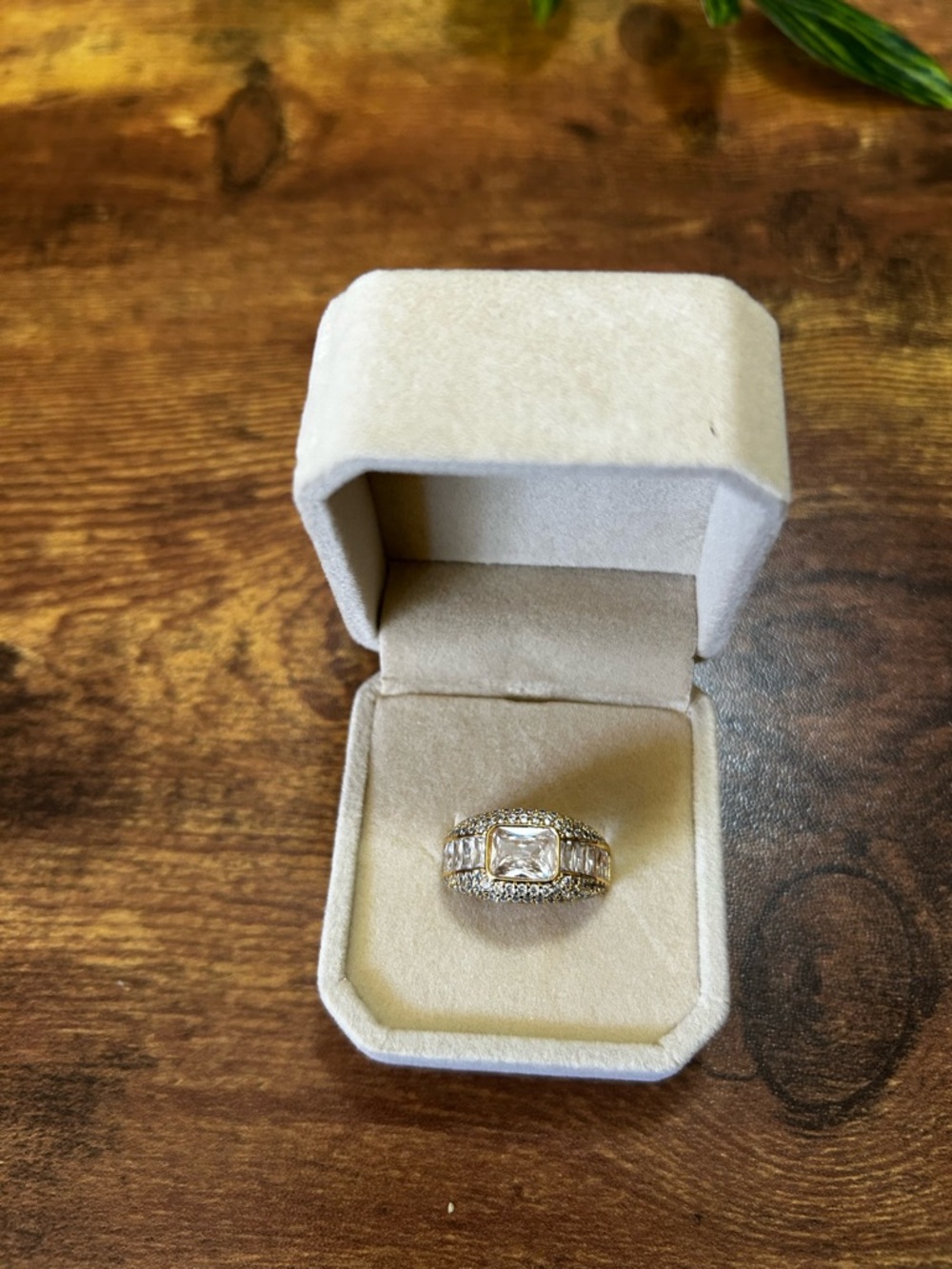 Bomb Party OG Diamond CZ & Gold Ring, Size 7